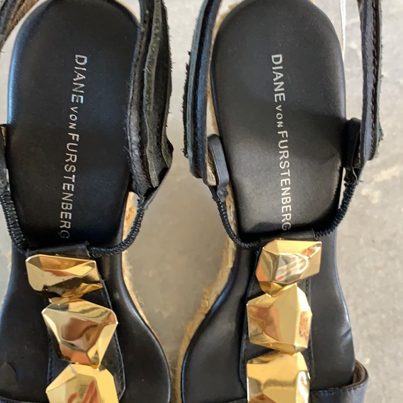 Diane Von Furstenberg Sandals - Picture 2 of 5